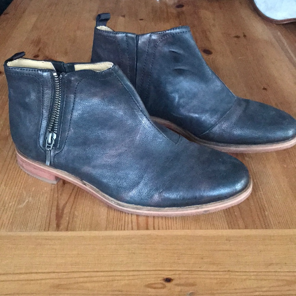 Women's Kellen Dress Side-Zip Bootie